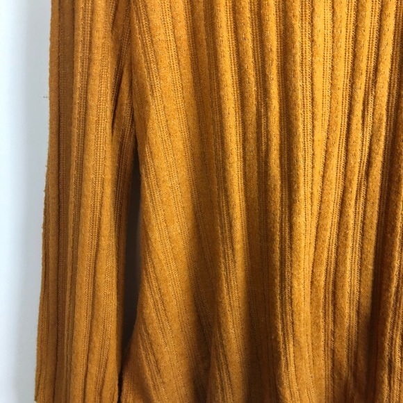 ANTHROPOLOGY Maeve Woodruff Mustard Wrap Top - Picture 12 of 15